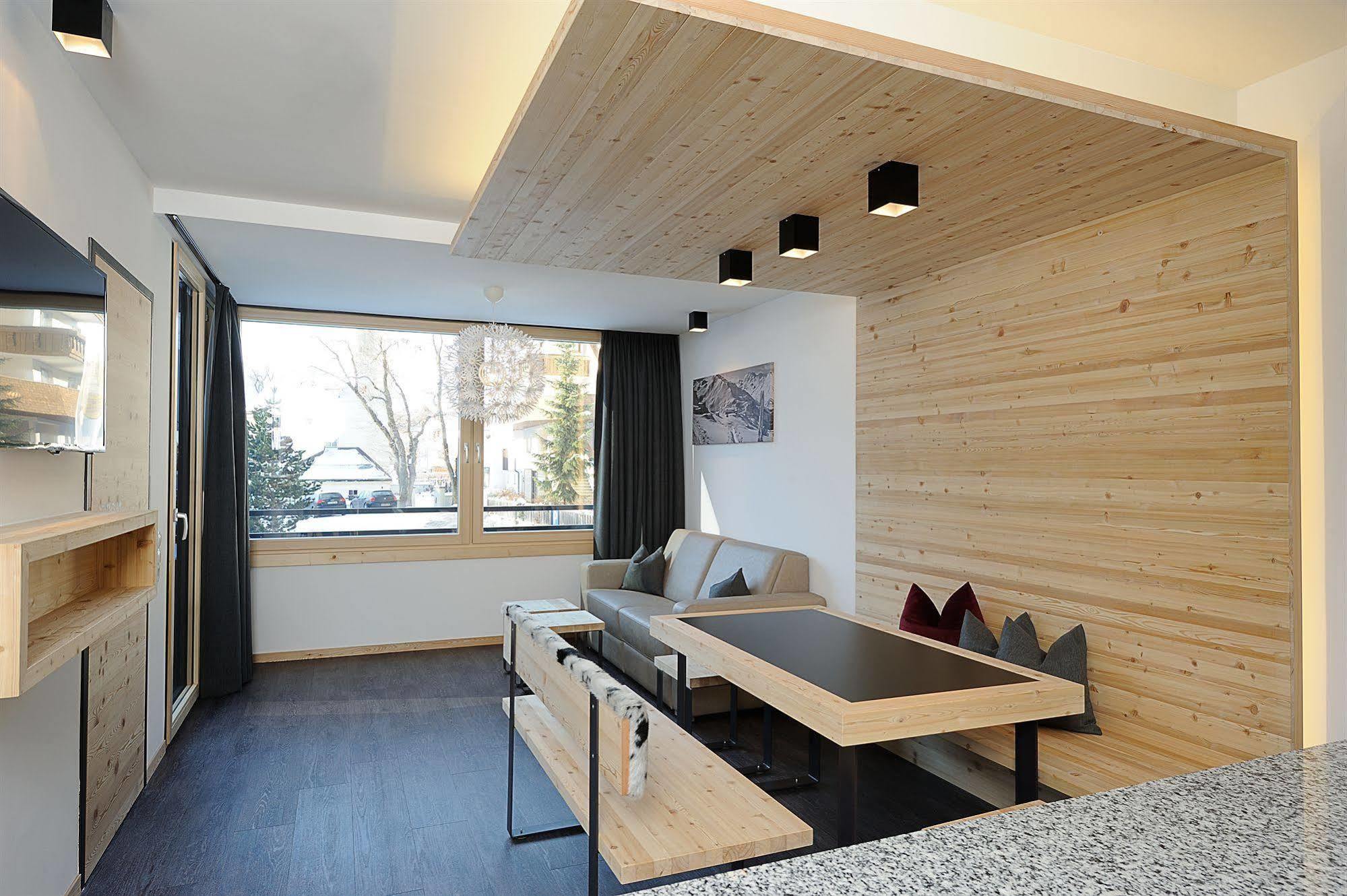 Ferienwohnung Chasa Altana Ischgl Exterior foto