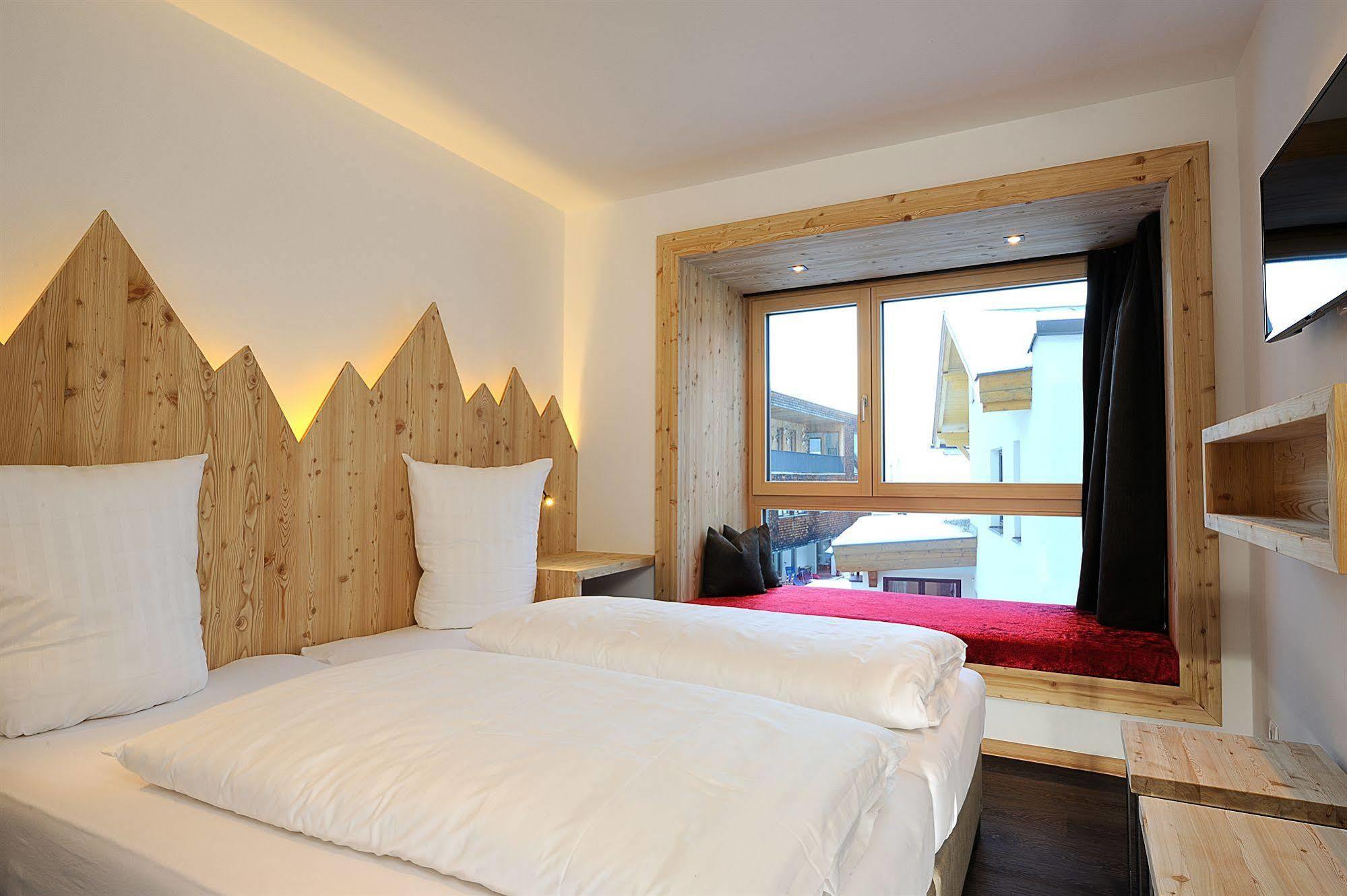 Ferienwohnung Chasa Altana Ischgl Exterior foto